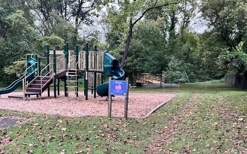 Jordan Park (01) Before - Original Dirt Pathway2