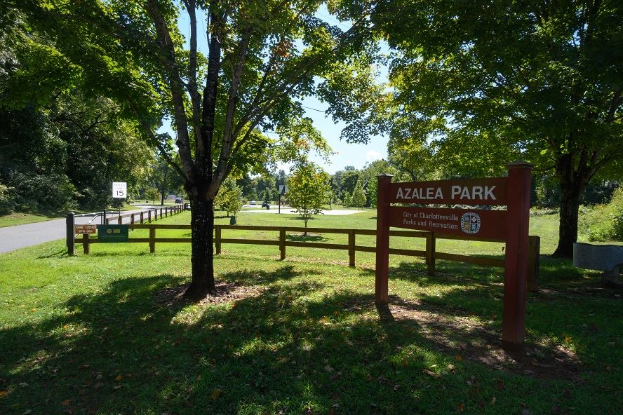 Azalea Park Sign