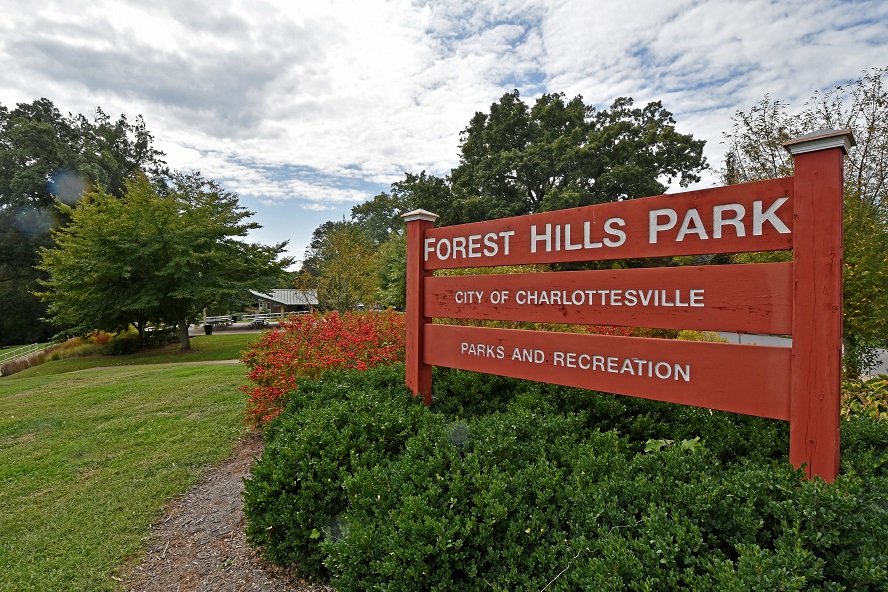 Forest Hills Park Sign