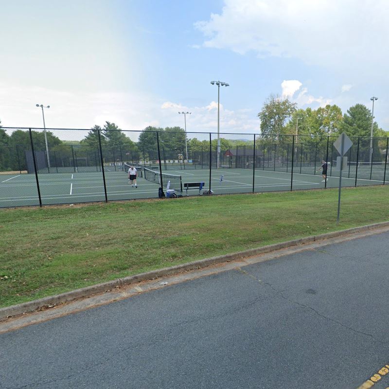 Pen Park Tennis Courts